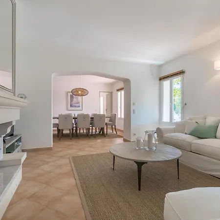 Lauriers Roses Tropez Villa